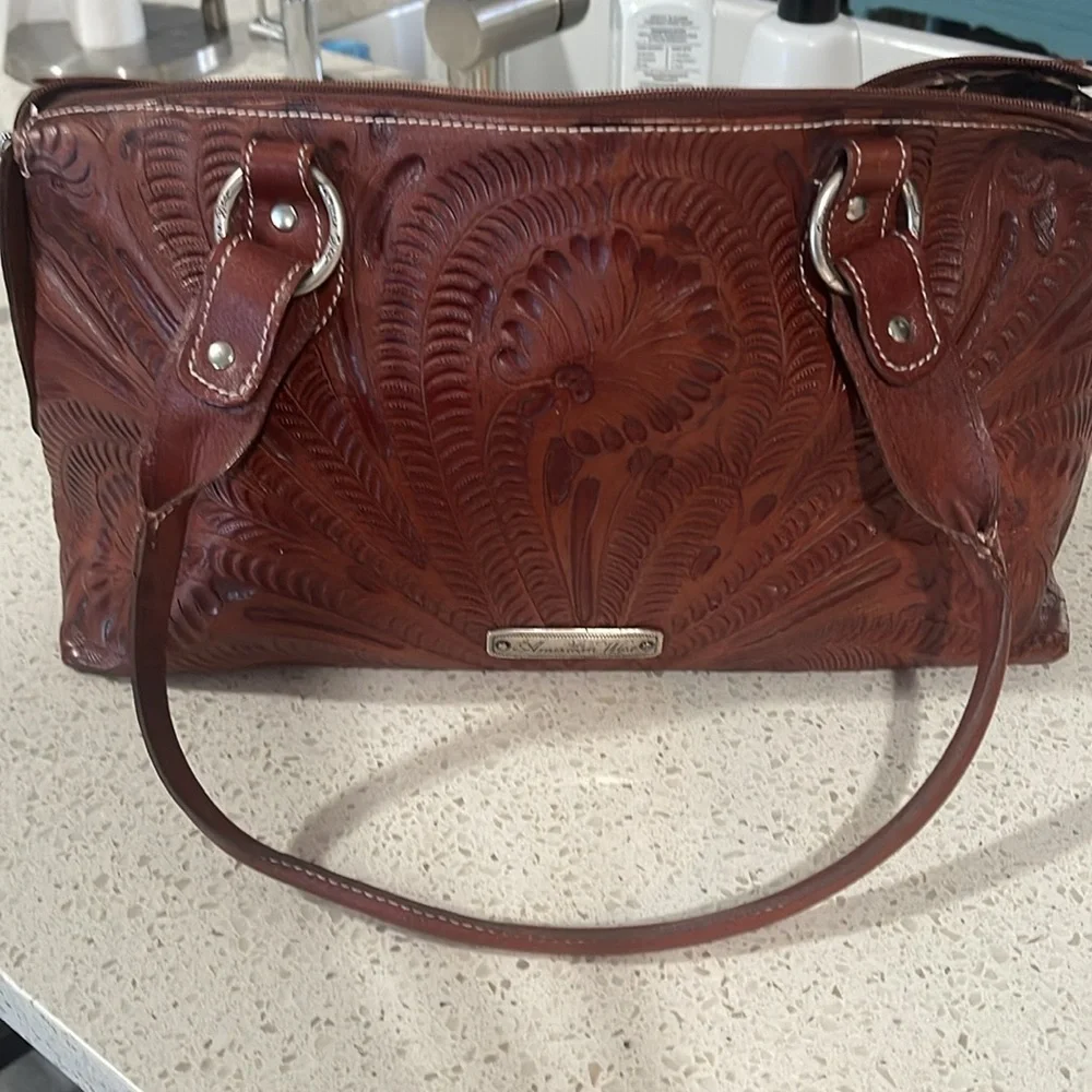 American West Rich Brown Embossed Shoulder Bag - Picture 2 of 3